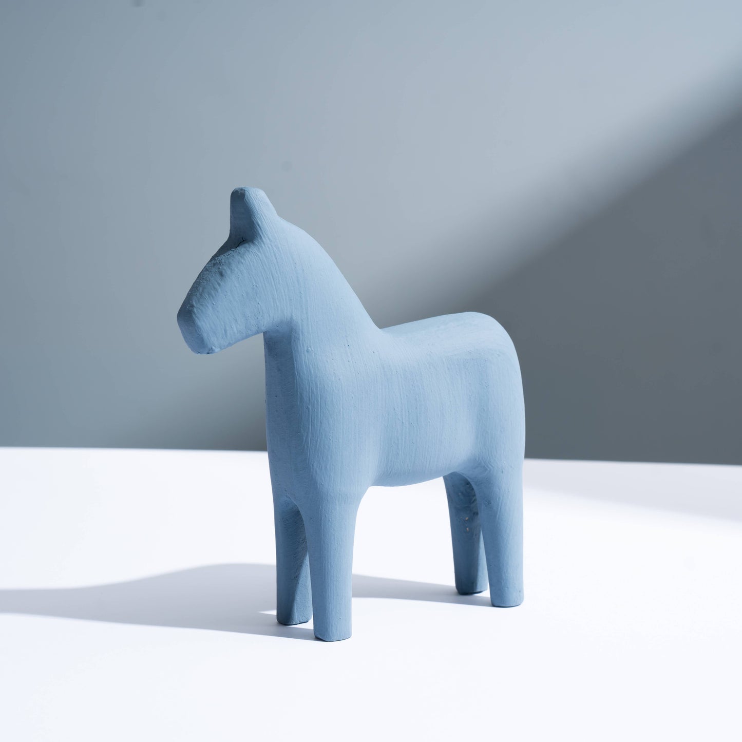 Horse - Light Tan