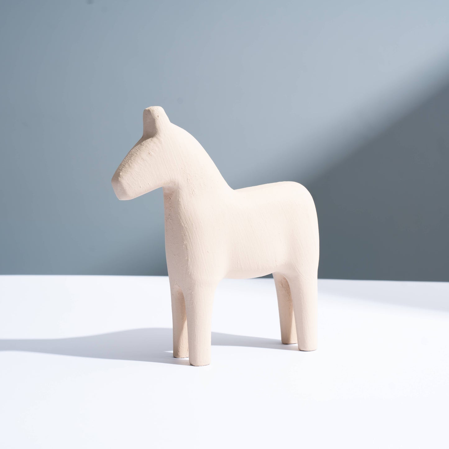 Horse - Light Tan