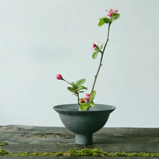 Ikebana Vase 2